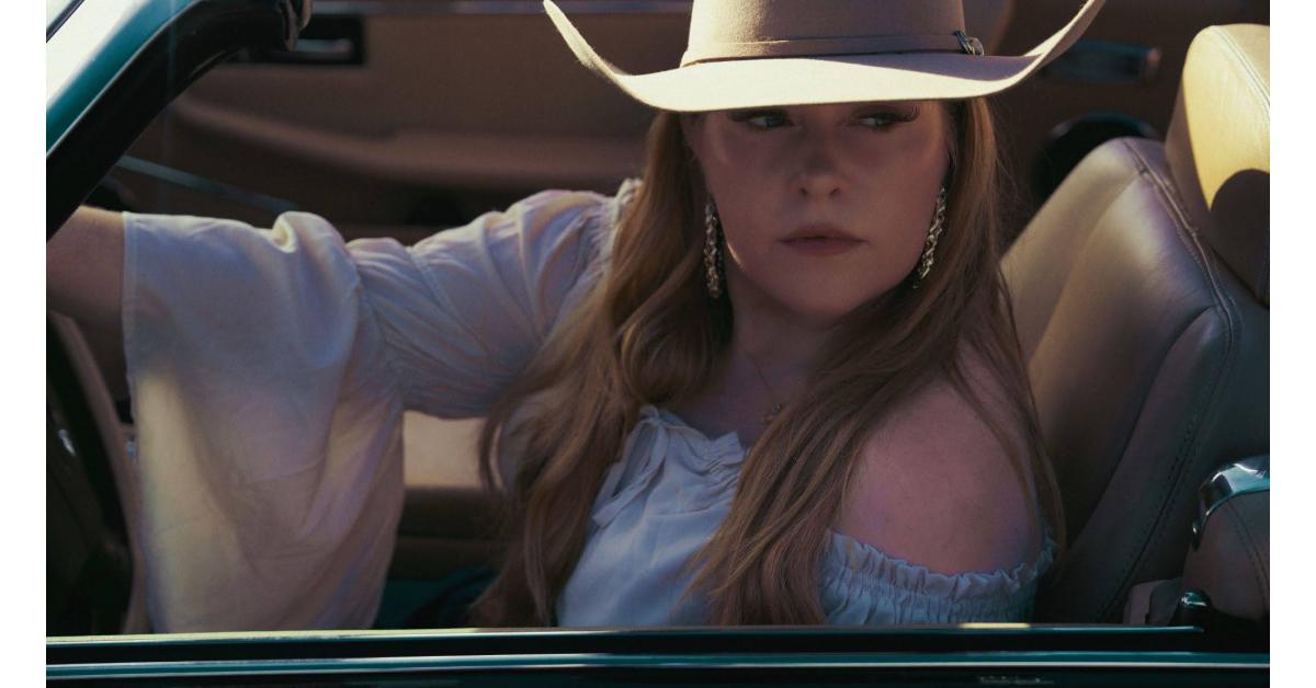 Caryn Dixon turns a Wisconsin karaoke singer’s story into ‘Star of Boscobel