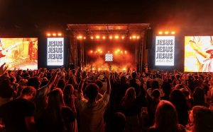 JESUS, JESUS, JESUS sets 2027 dates for free Texas Easter event after drawing 125,000