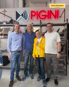 Akhmetov gifts missile-strike survivor Roman Oleksiv a custom world-class PIGINI accordion
